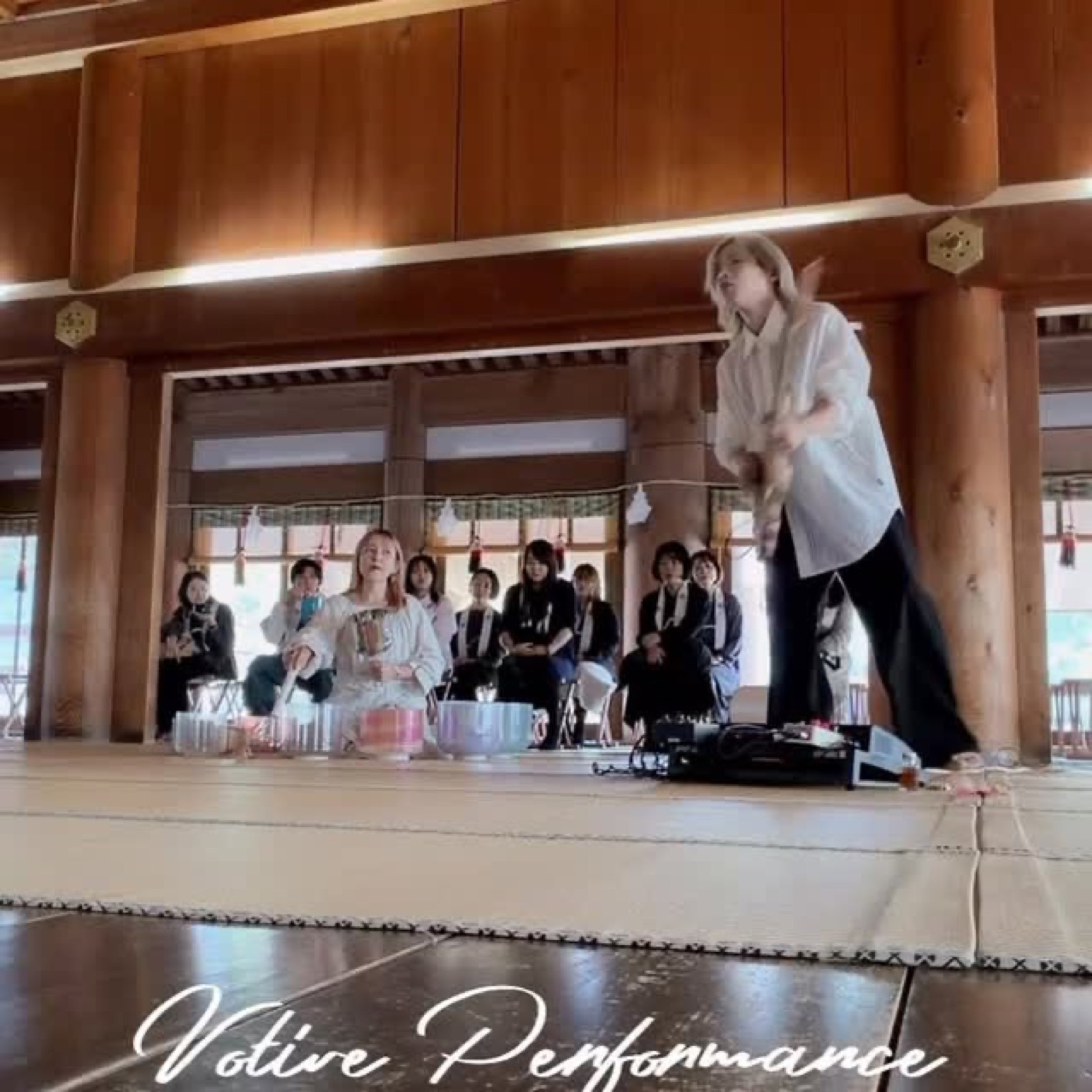 Resonance of Renewal ― 光を結び直す、祈りの即興 ―